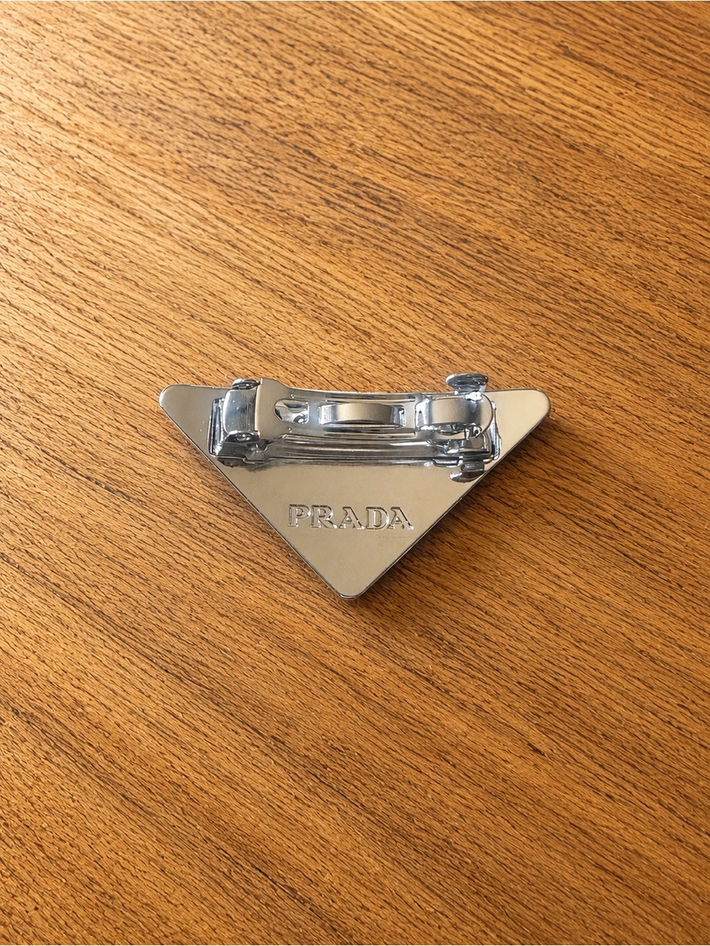 Triangle Logo Hair Clip in Pink and Silver - Picture 2 of 2